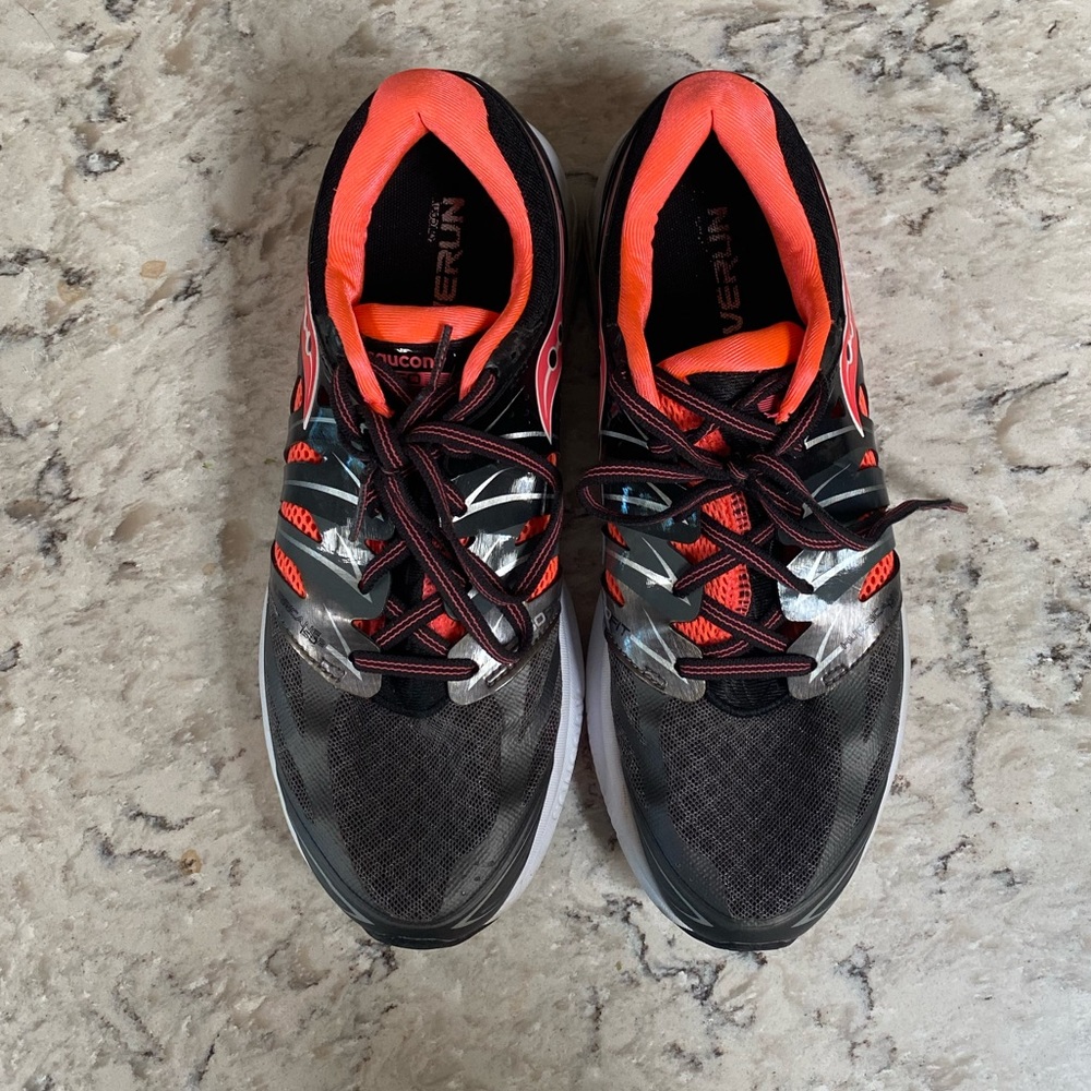 Saucony Women's Hurricane ISO 2 EVERUN Road Running Shoe
Size: 11